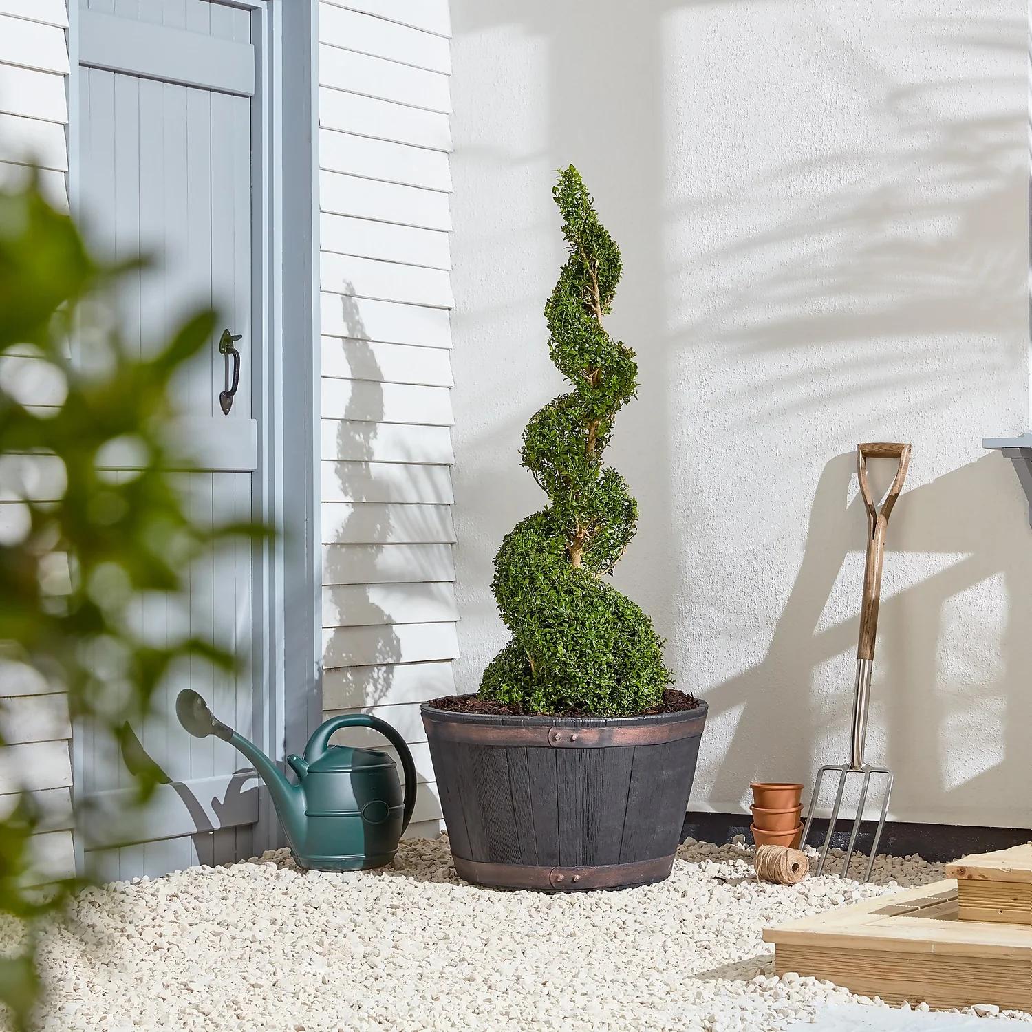 Oakwood Effect Plastic Planter - 60cm 4 Oakwood Effect Plastic Planter - 60cm - Image 2